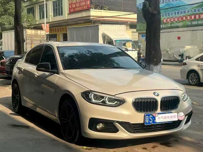 东莞19年宝马1系2