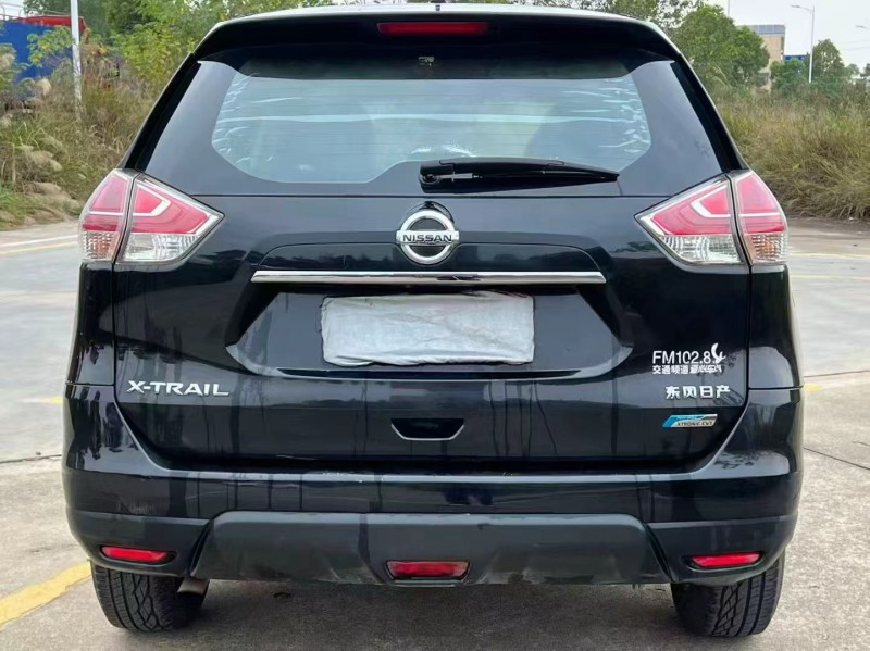 邵阳16年日产奇骏8