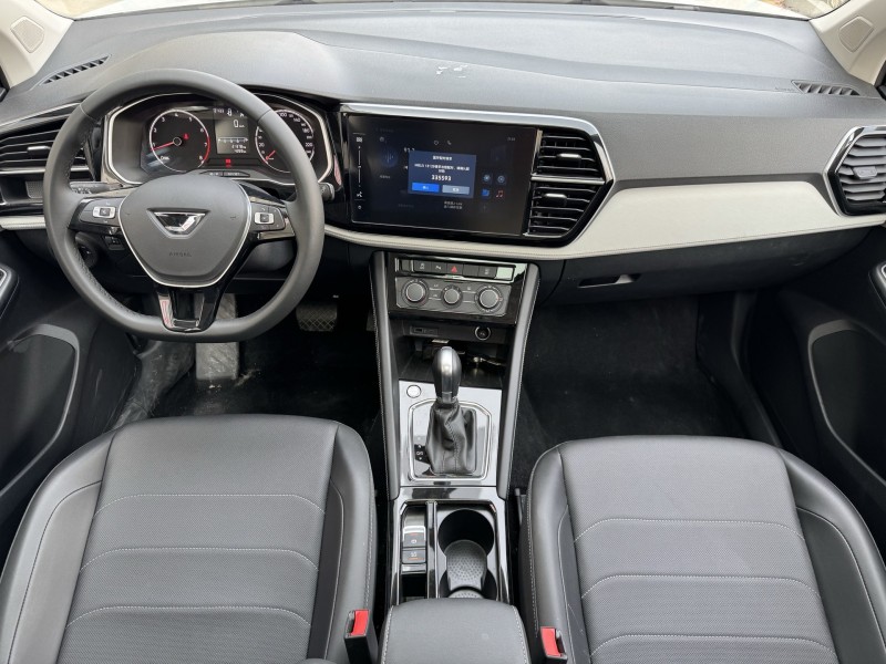 濟寧23年大眾捷達4