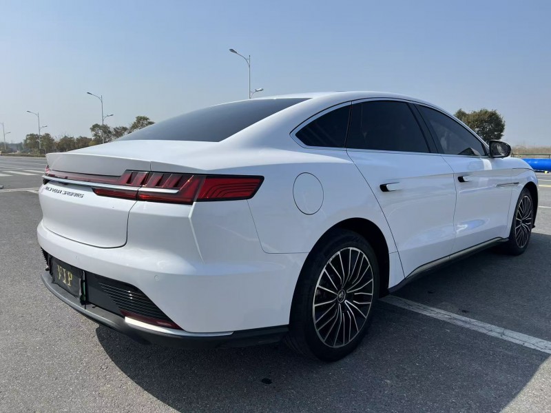 盐城22年比亚迪汉8