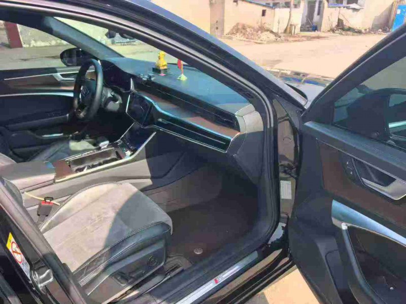 郑州21年奥迪A6L7