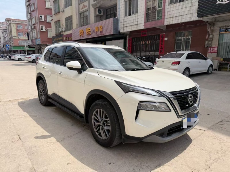 阳江23年日产奇骏5