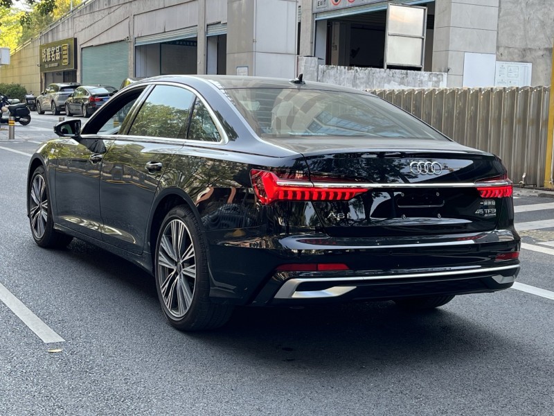 广州25年奥迪A6L8