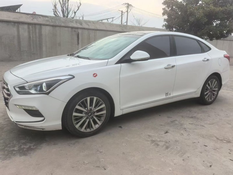 济宁18年现代名图2