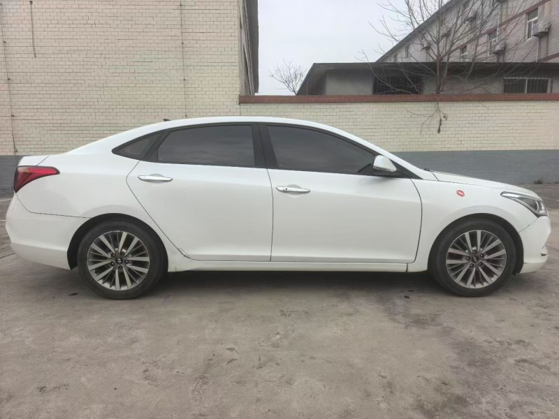 济宁18年现代名图5