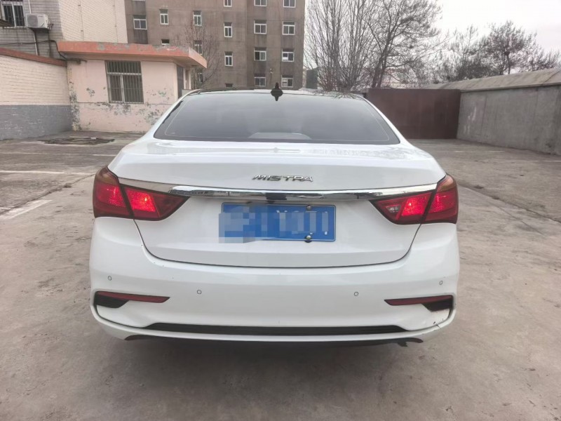 济宁18年现代名图8