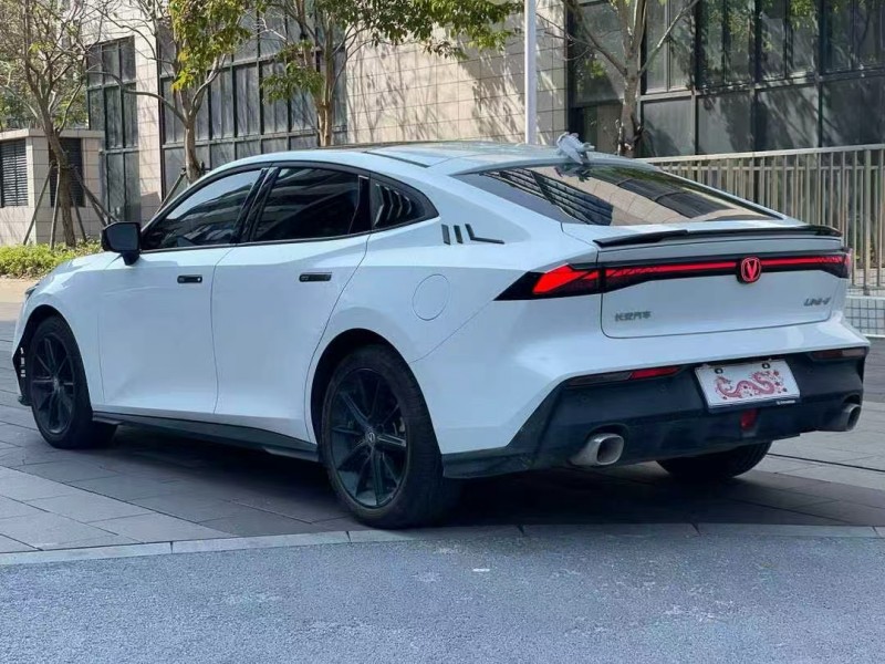 佛山24年長安汽車UNI4