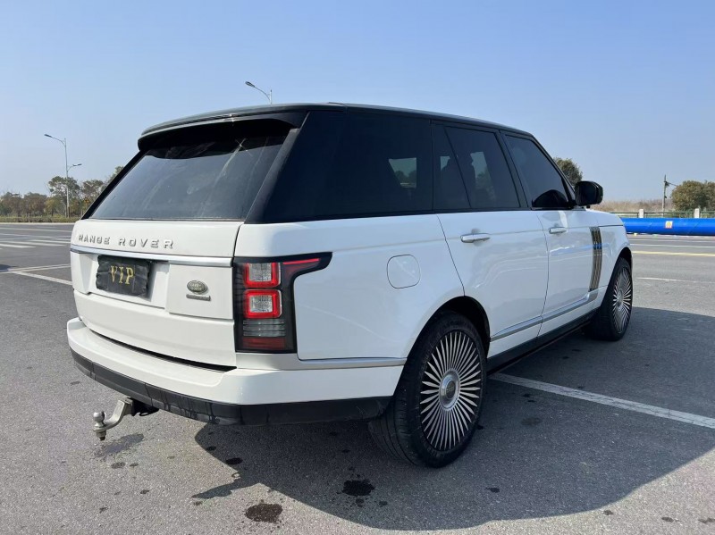 鹽城16年路虎攬勝行政9