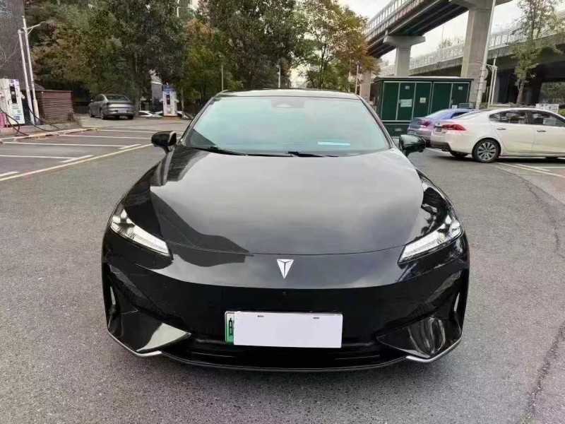 张家界23年长安汽车深蓝1