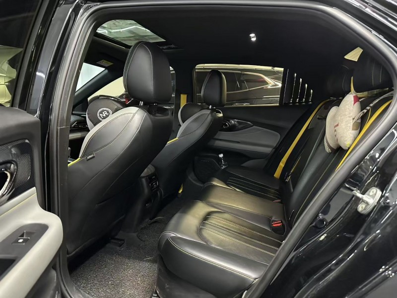 廣州23年傳祺影豹4