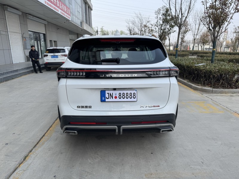 济宁24年奇瑞捷途9