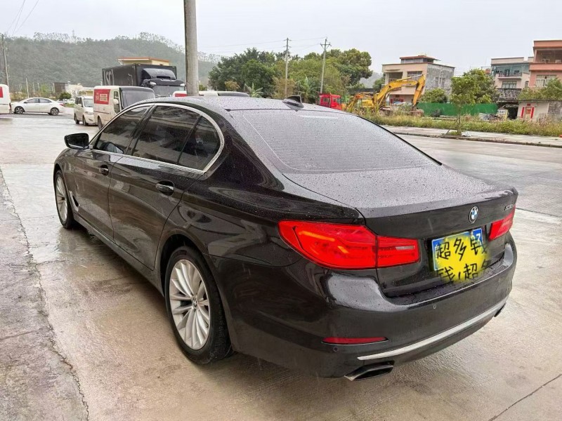 陽江19年寶馬5系3