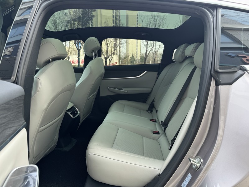 济宁25年长安汽车启源6