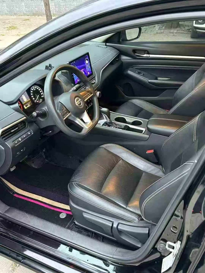 保定22年日产天籁6