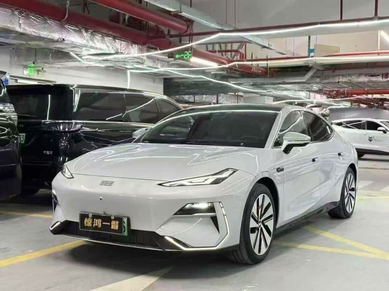 廣州24年吉利銀河3