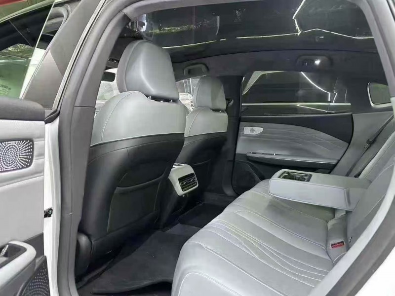 廣州24年吉利銀河4