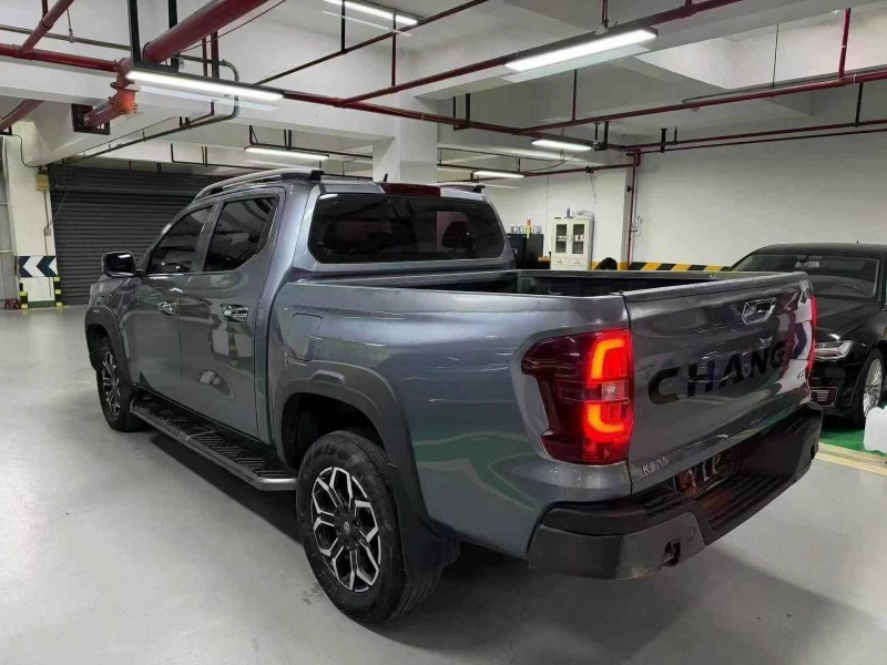 成都23年长安汽车览拓者5