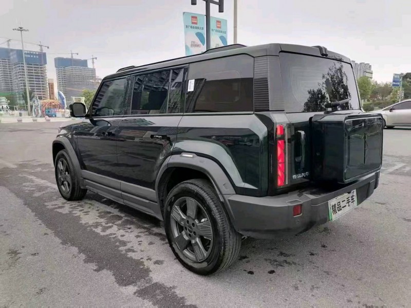 绍兴24年奇瑞ICAR7