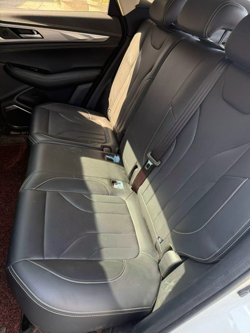 深圳19年長安汽車CS854