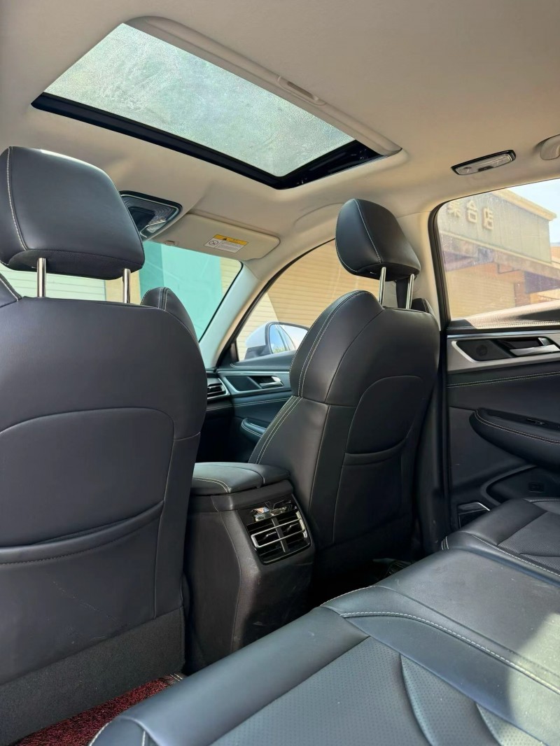 深圳19年長安汽車CS855