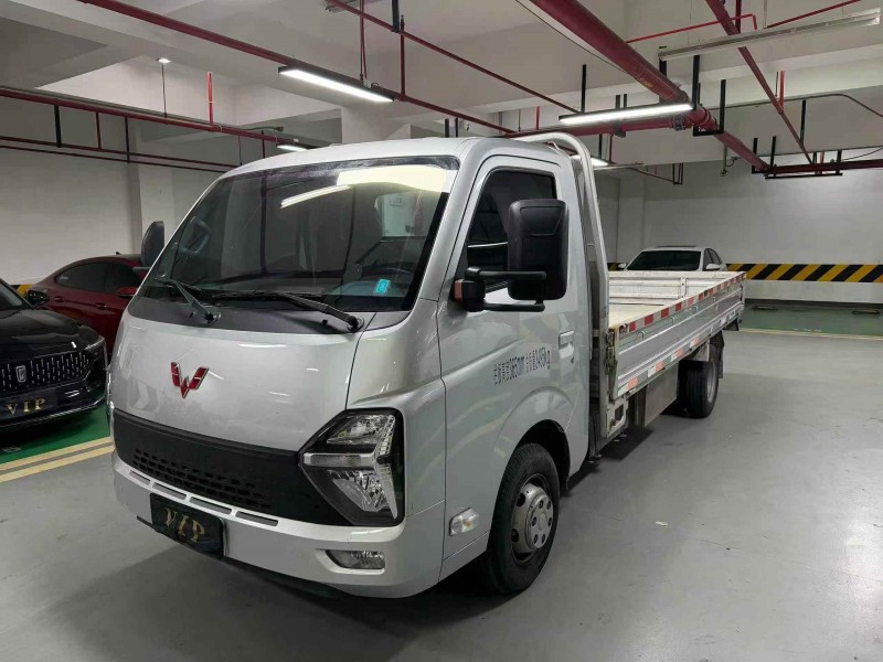 成都23年五菱汽车新卡3