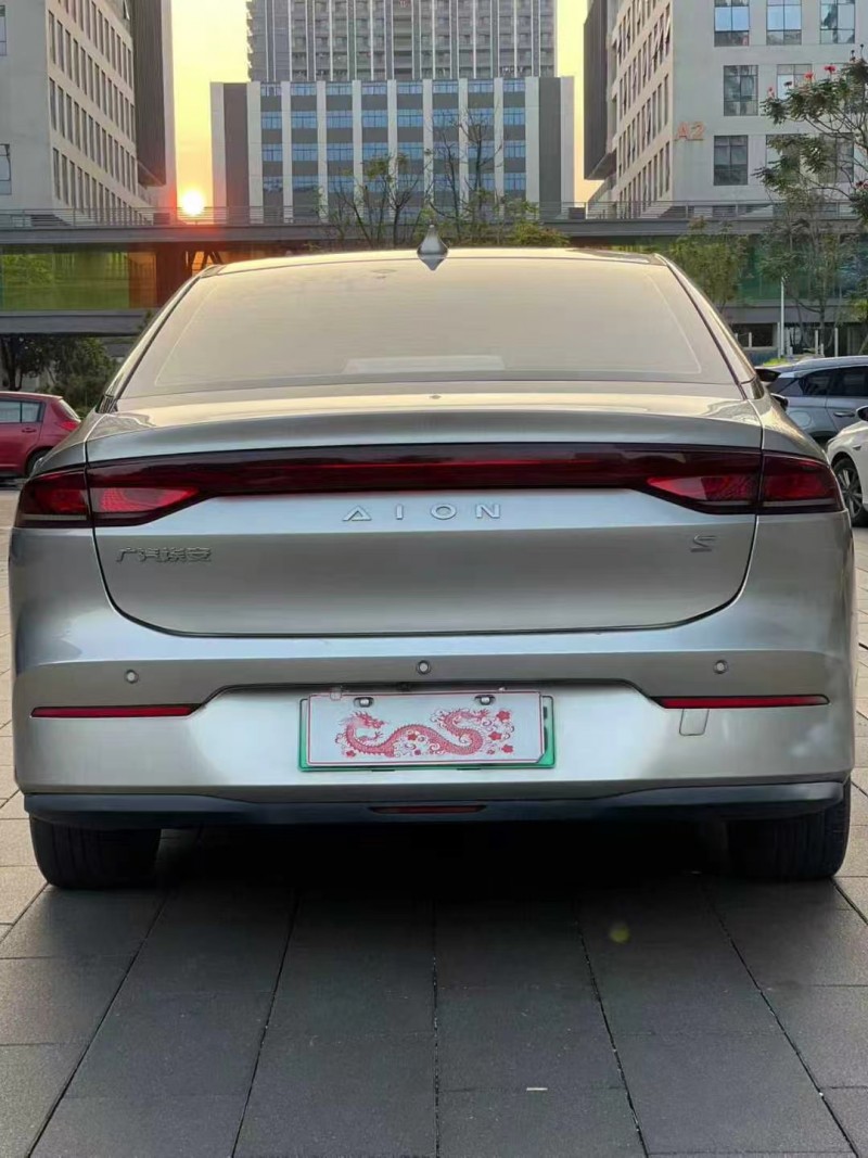 佛山23年傳祺埃安S9