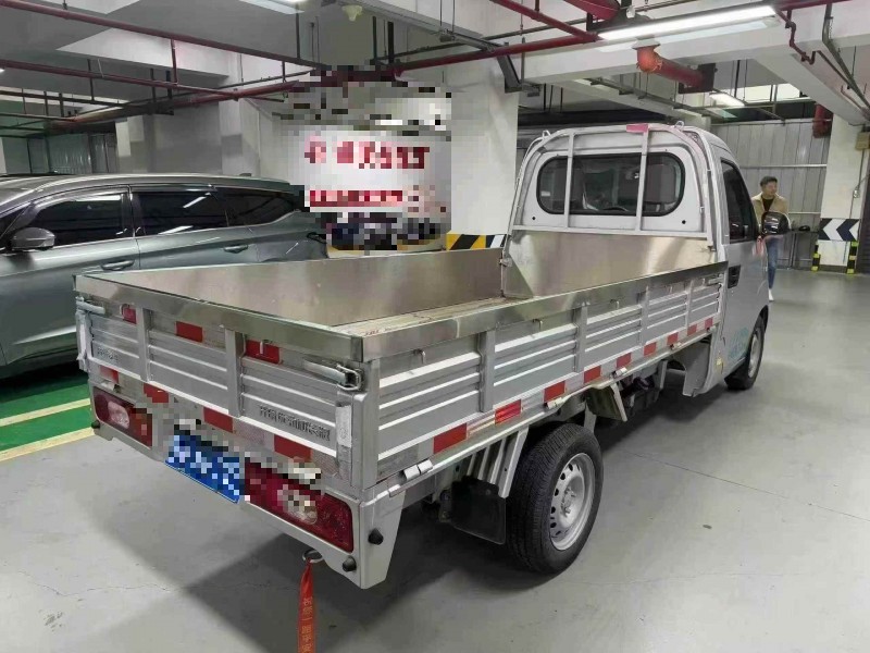 成都24年开瑞优优9