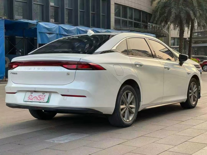 佛山23年傳祺埃安S5