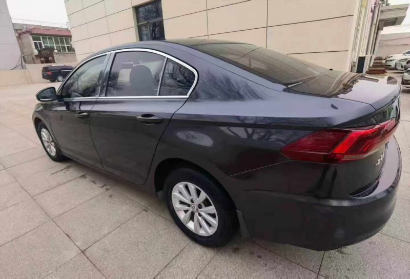 保定20年大众宝来8