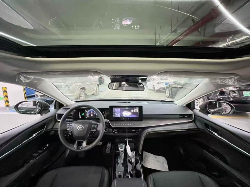 廣州26年豐田凱美瑞5