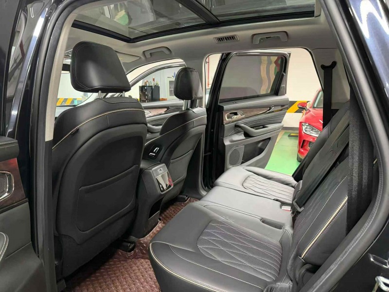 成都21年奇瑞星途5