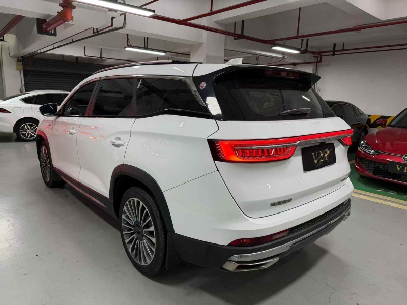 成都21年奇瑞捷途9