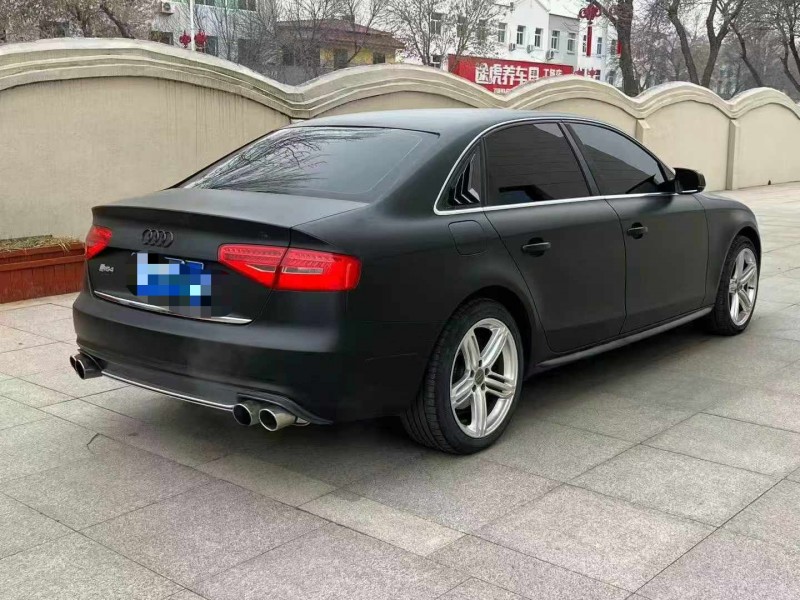 保定13年奥迪A4L8