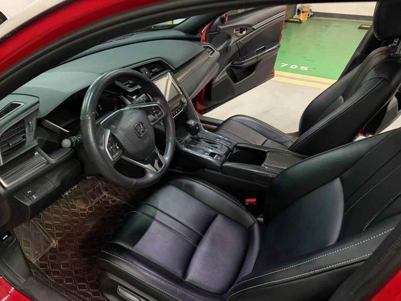 成都22年本田思域4