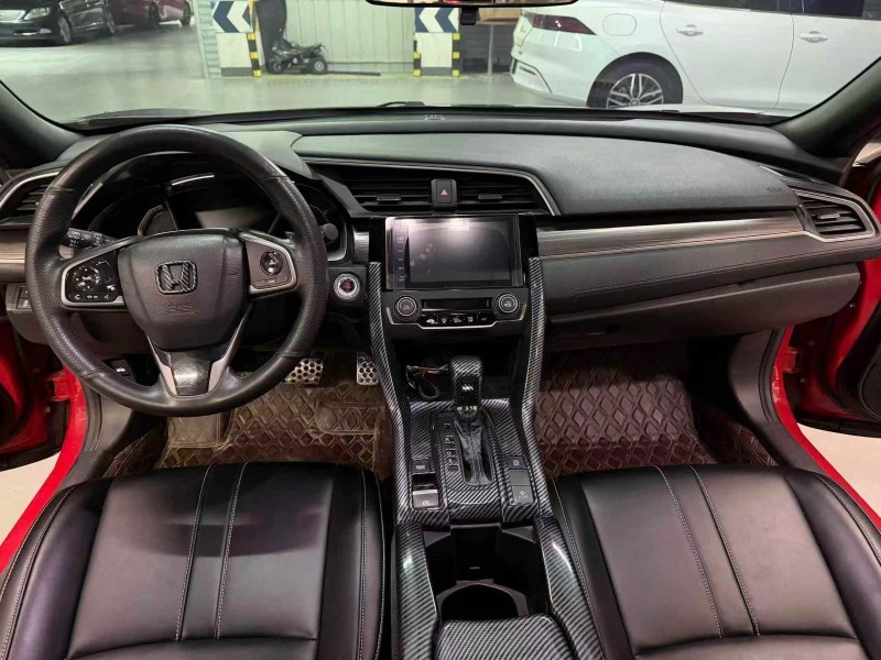 成都22年本田思域6