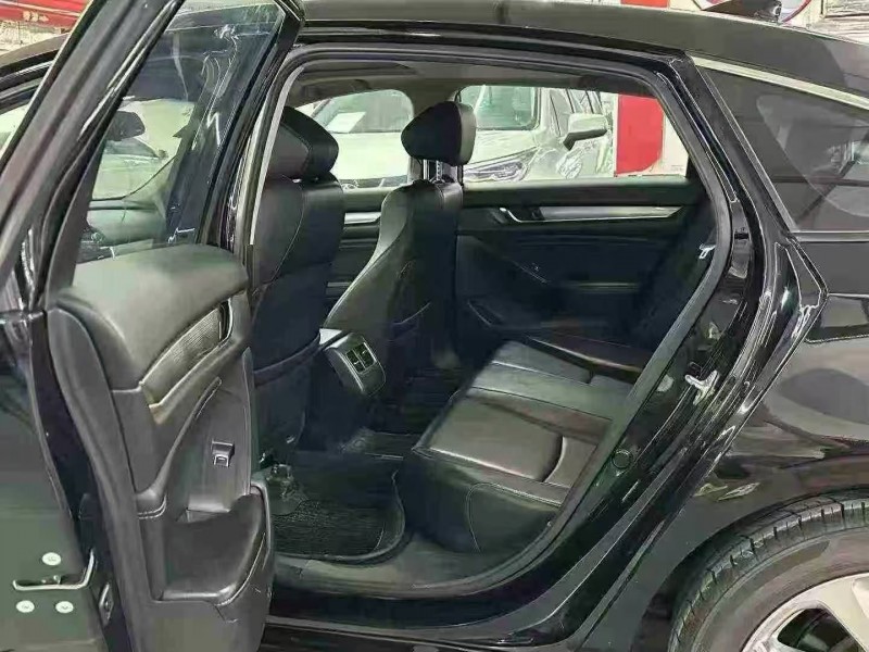 廣州19年本田雅閣4