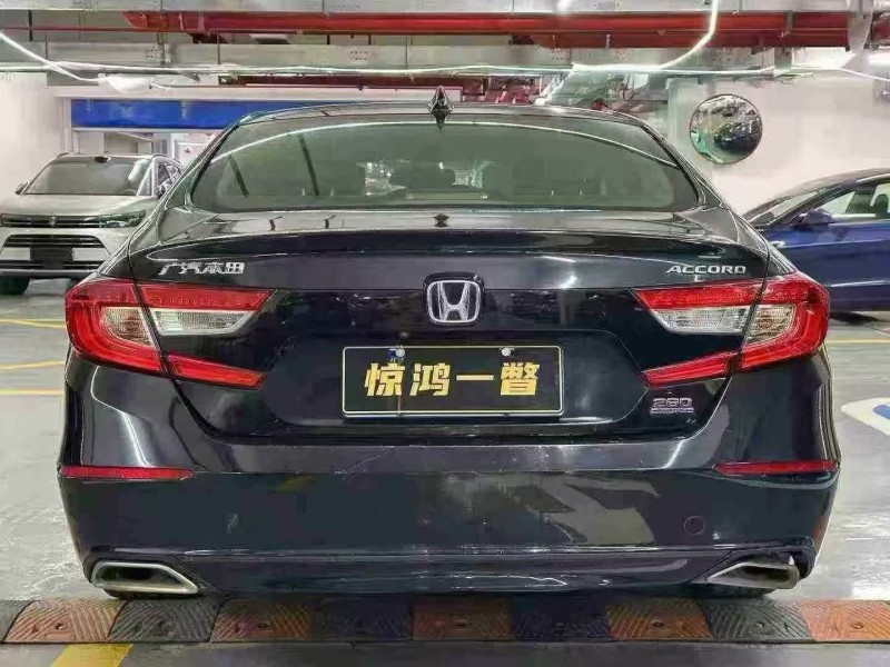 廣州19年本田雅閣9