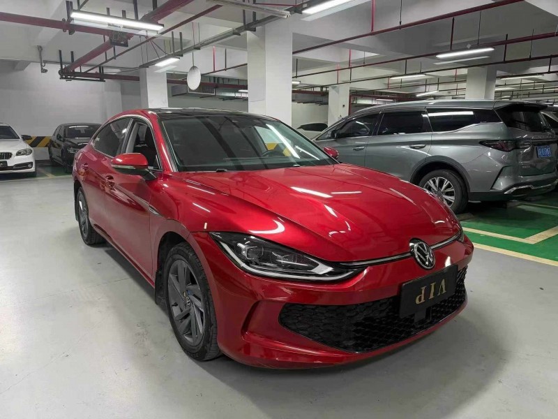 成都22年大众凌渡2