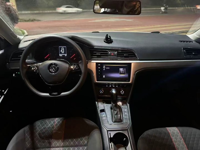 安順22年大眾凌渡5