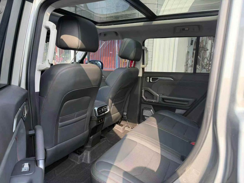 成都23年奇瑞捷途5