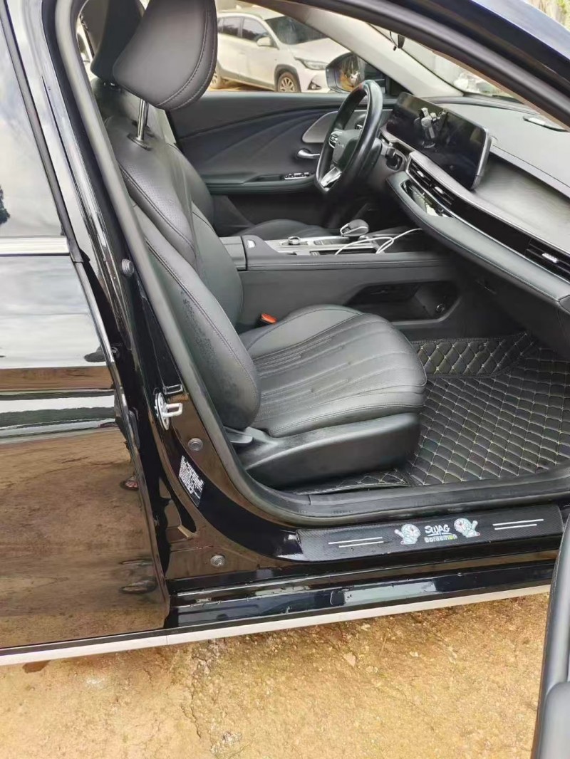 安顺24年奇瑞风云6