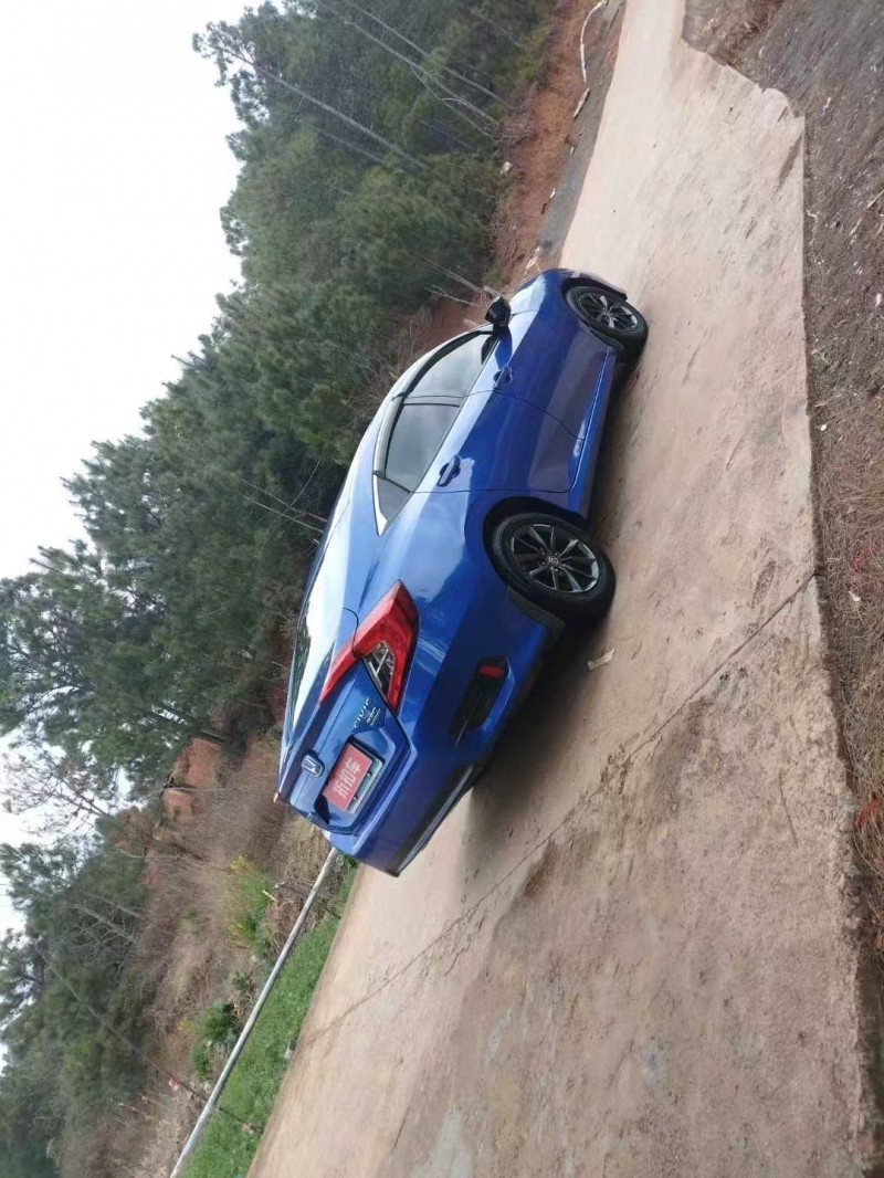 铜仁20年本田思域7