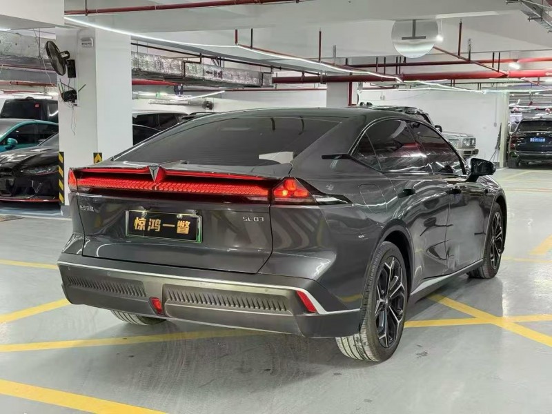 廣州25年長安汽車深藍8