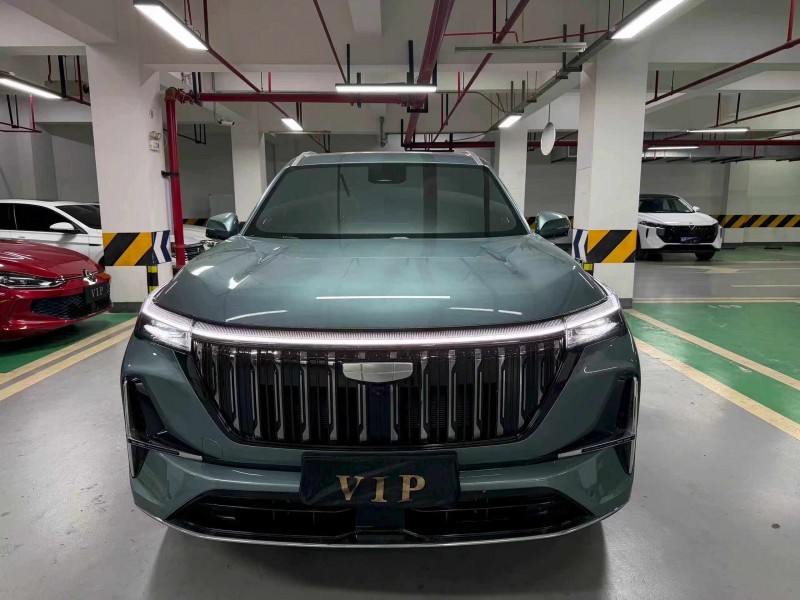 成都25年吉利博越1