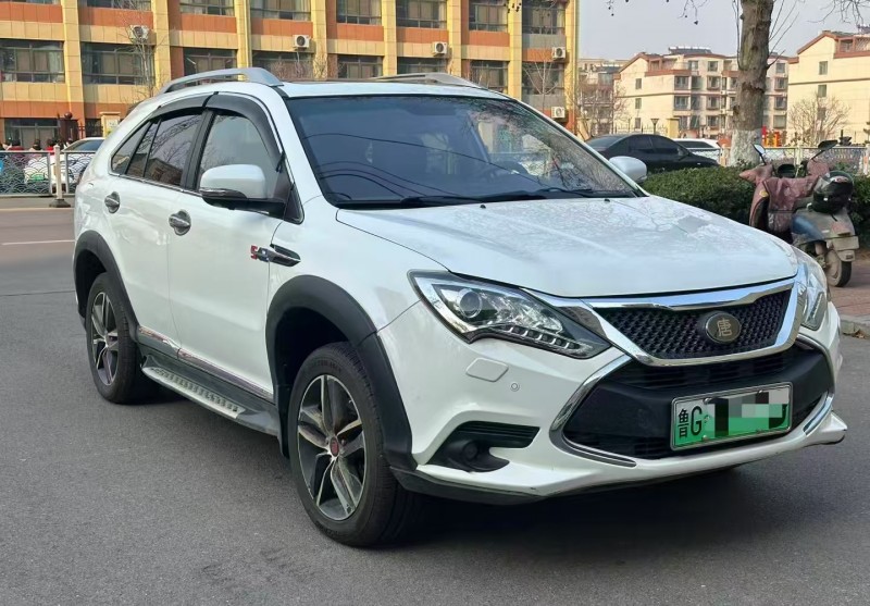 青島15年比亞迪唐2