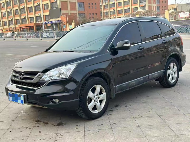 青岛10年本田CRV3