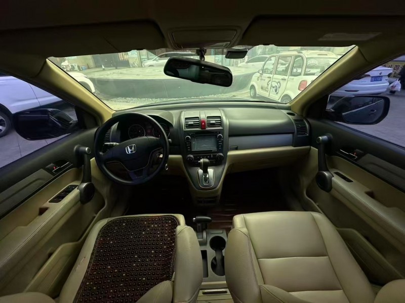 青岛10年本田CRV5