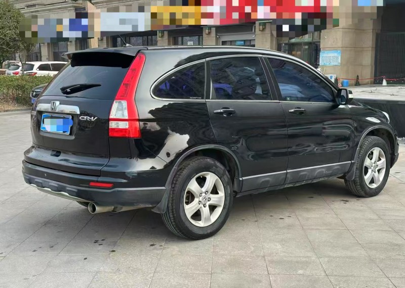 青岛10年本田CRV7