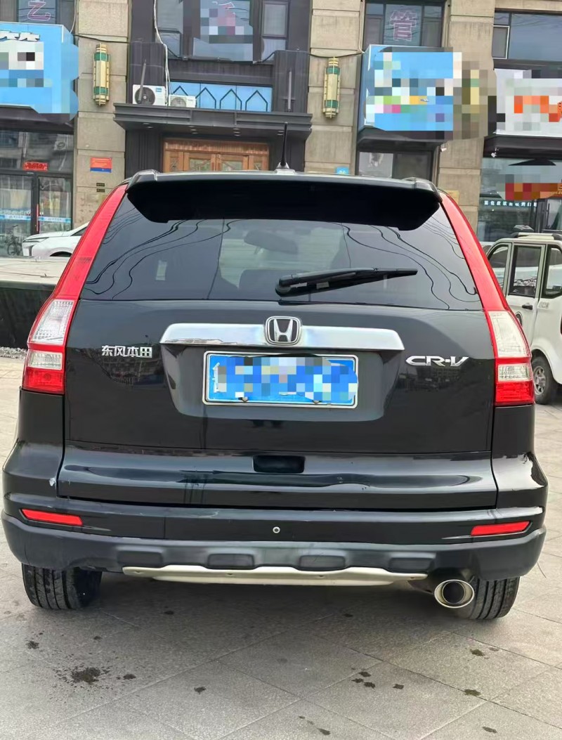 青岛10年本田CRV9