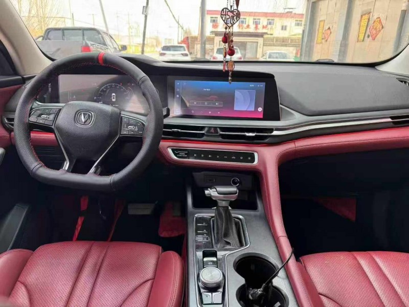 保定20年长安汽车CS756